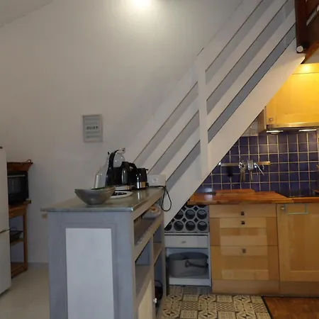 Maison De Climatisee Avec Piscine